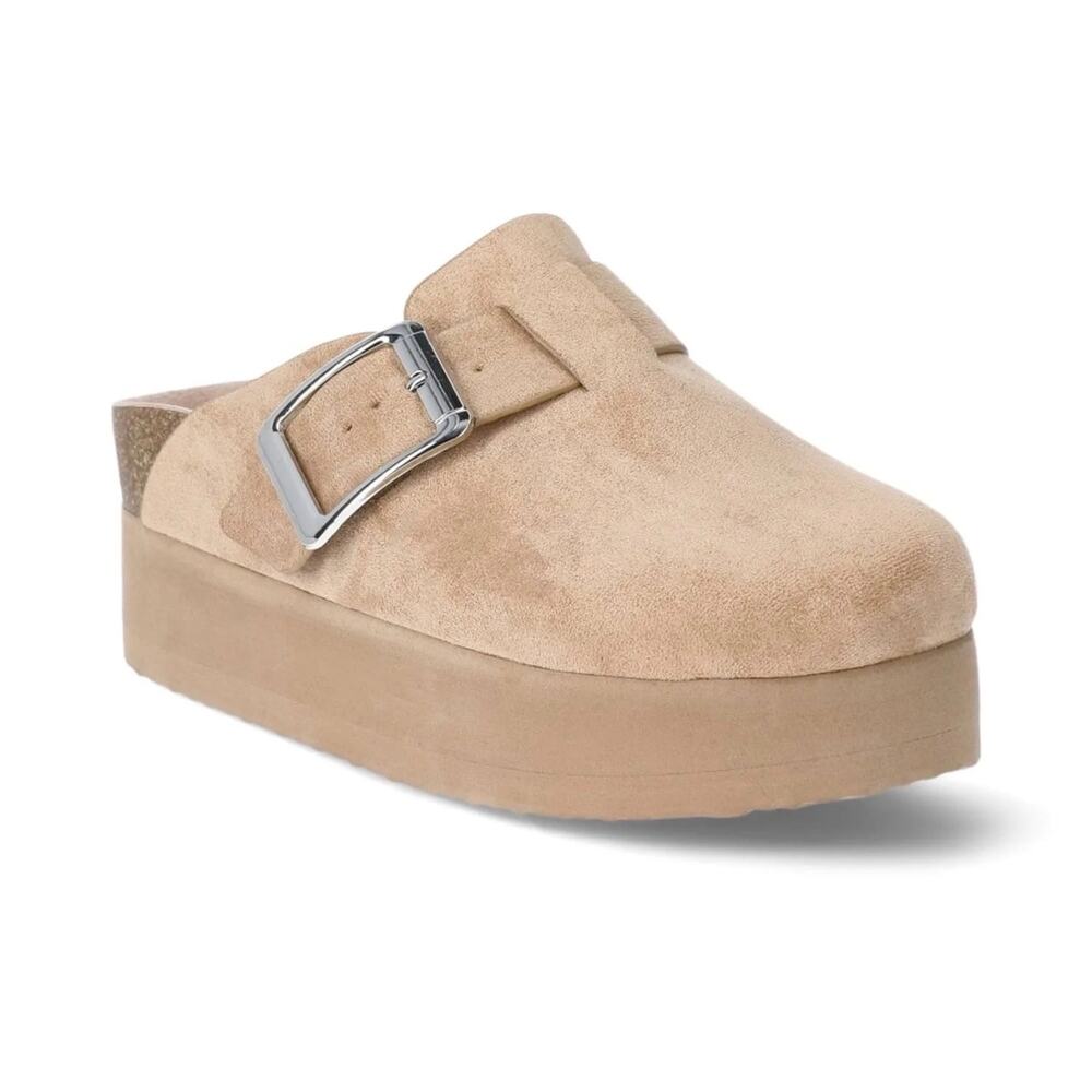 Madden NYC Women's Buckle Platform Clogs in Sand. NWOB. Size 8 - Picture 1 of 7